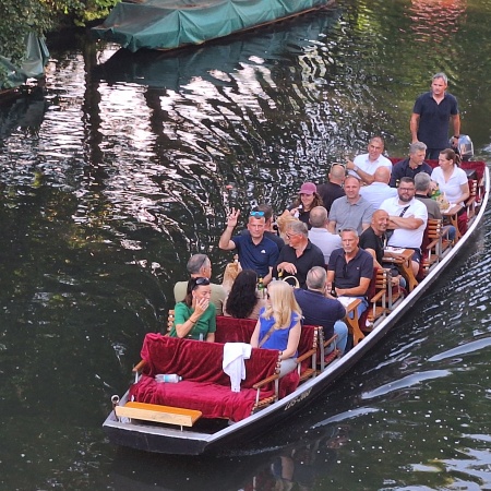 Größeres Bild ansehen