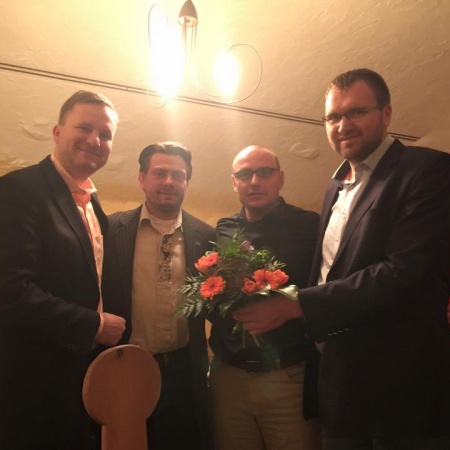 Größeres Bild ansehen