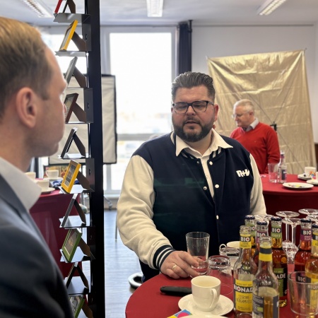 Größeres Bild ansehen